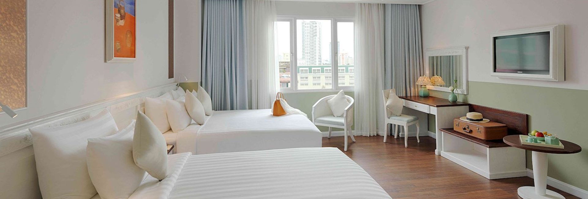 De La Somme Family Room