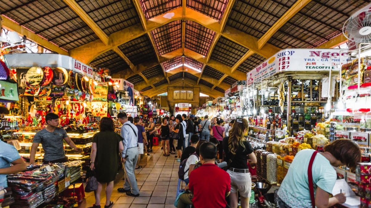 Ben Thanh Market – A bustling market with a variety of goods and local food.